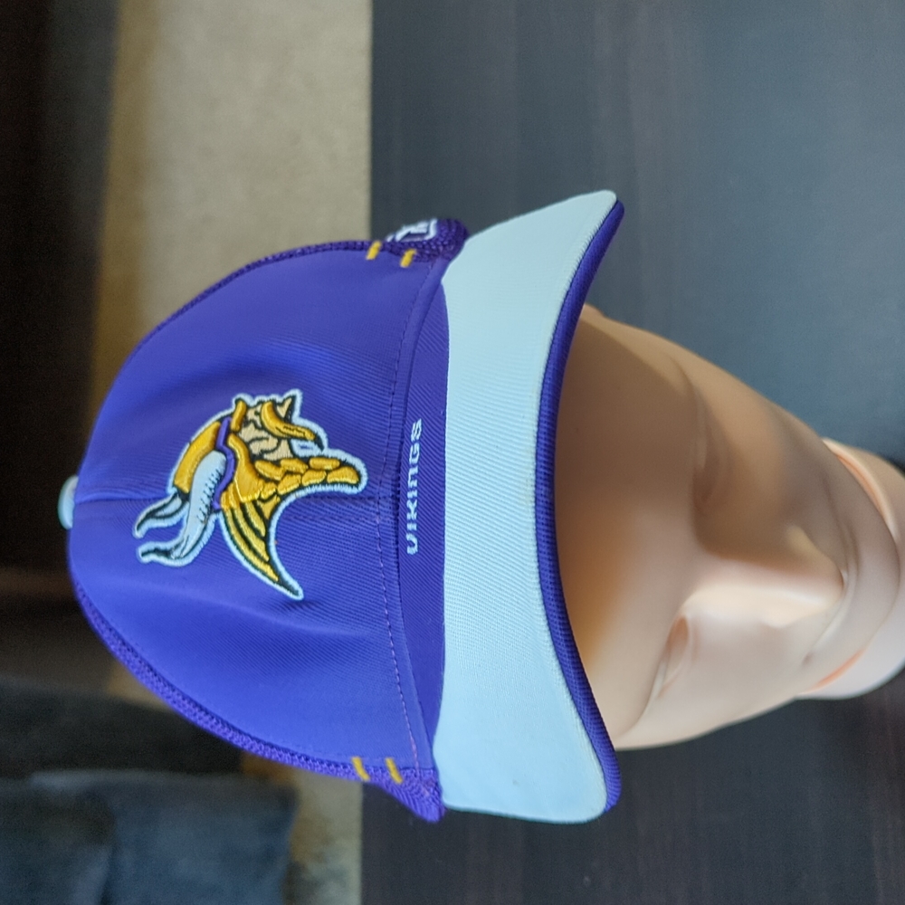 Minnesota Vikings NFL hat (OSFA)